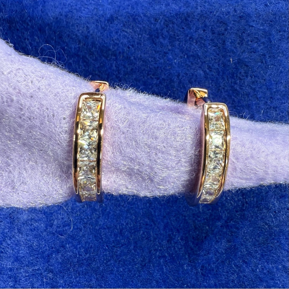 Rose Gold tone and Crystal small hoop earrings.